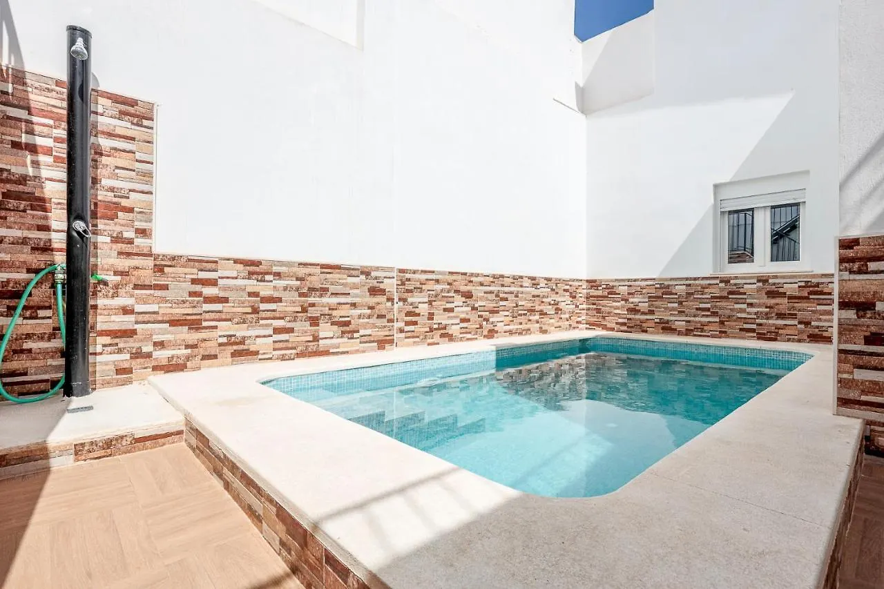 Camas Casa A 5 Min De Sevilla Con Piscina Vakantiehuis
